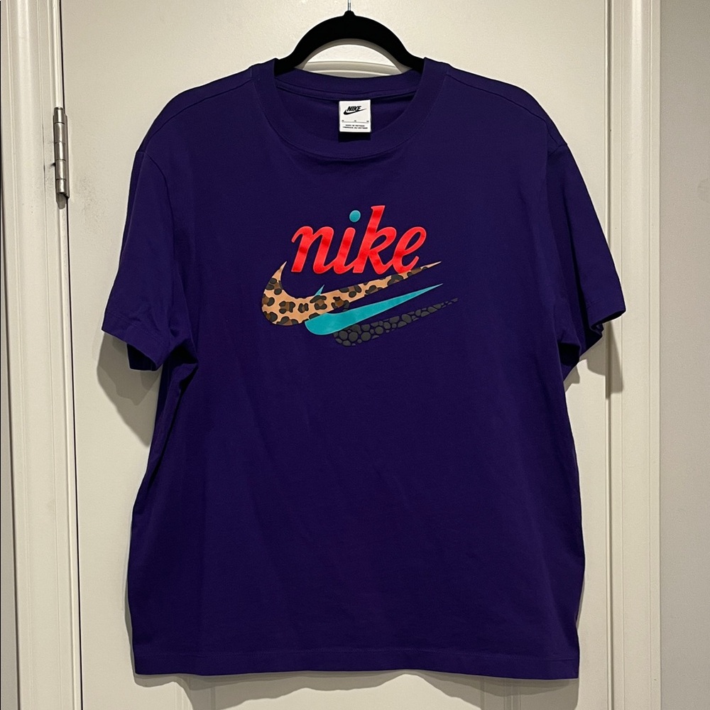 Nike Purple Graphic Short Sleeve Tee